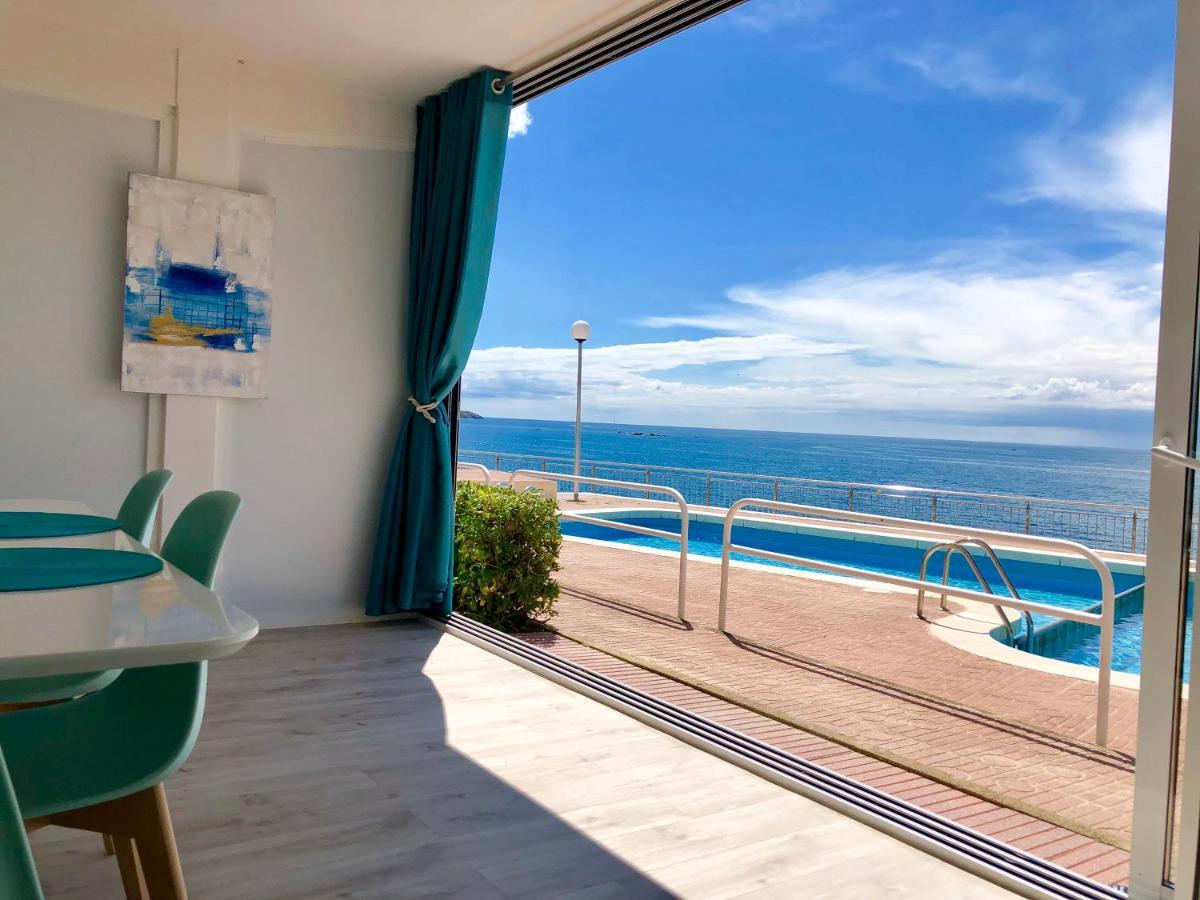 Magnifique Appartement En Front De Mer, Caneylles Roses Eksteriør billede